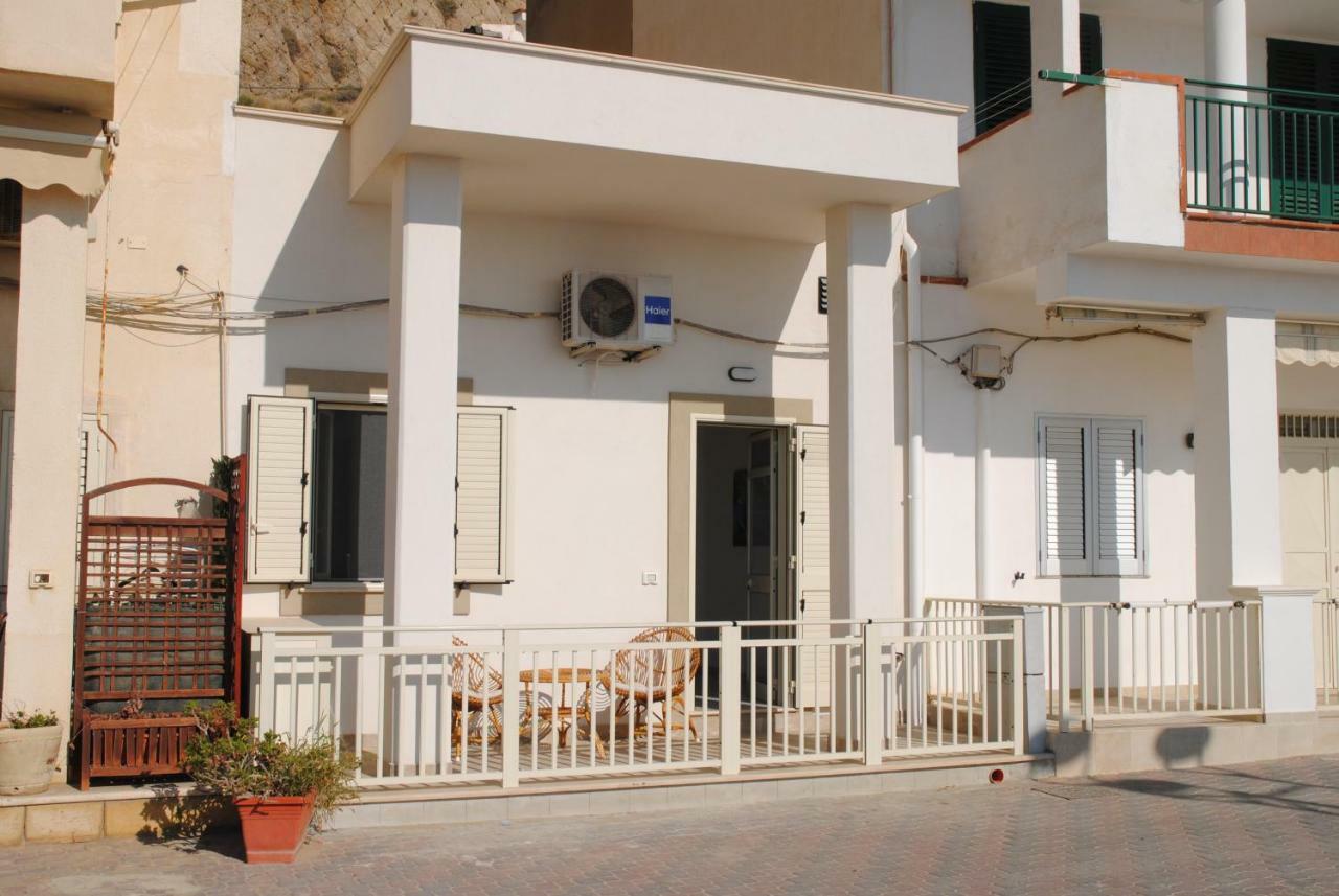Fronte Mare Siculiana Marina Apartment ภายนอก รูปภาพ